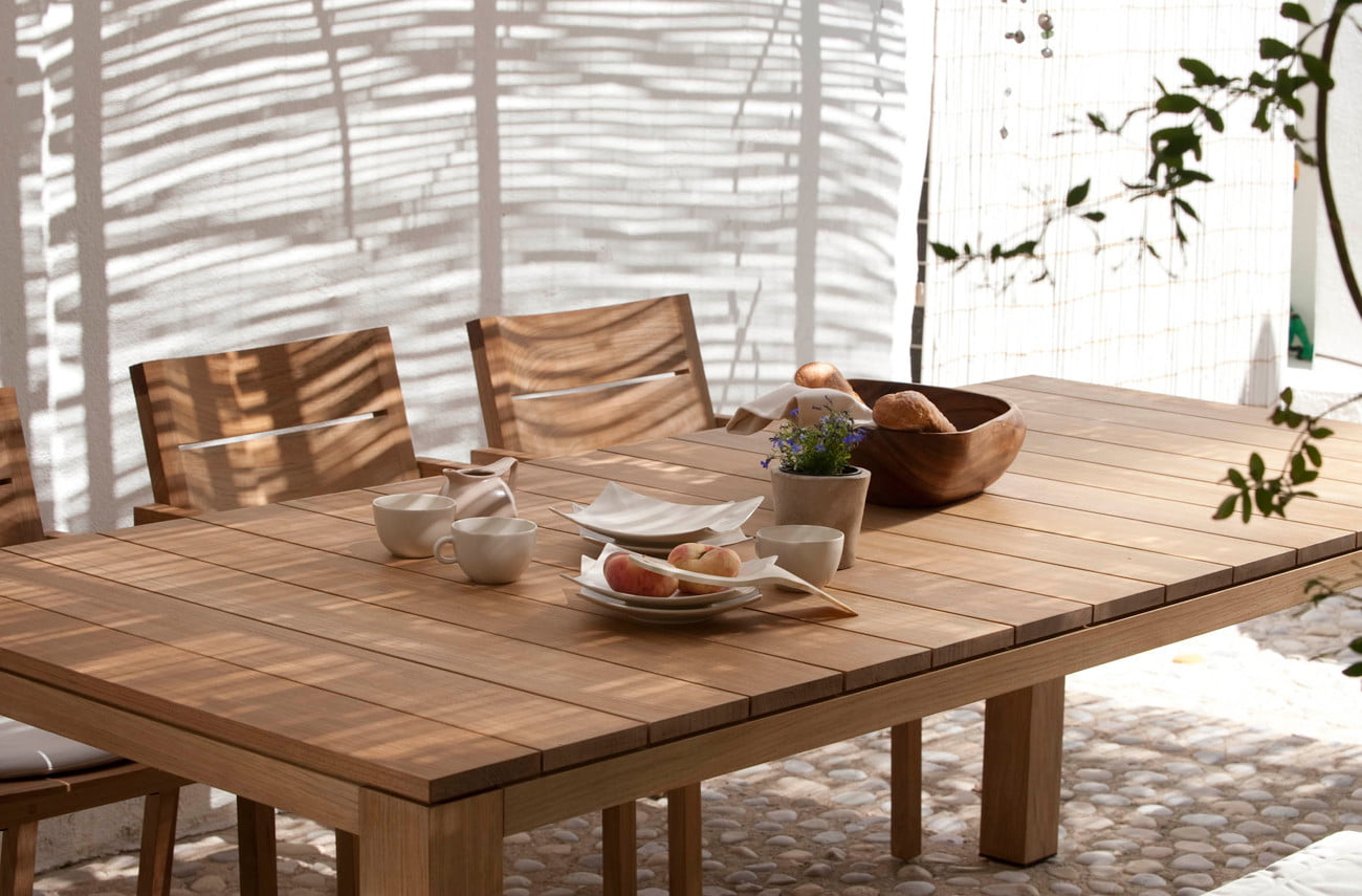 7 kos-teak-kos-outdoor-table-dsc3113
